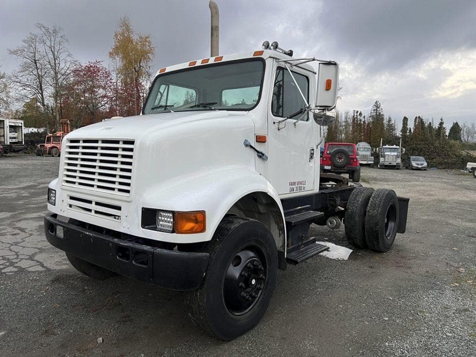 Commercial Truck Guys BC 1999 international 8100 day cab